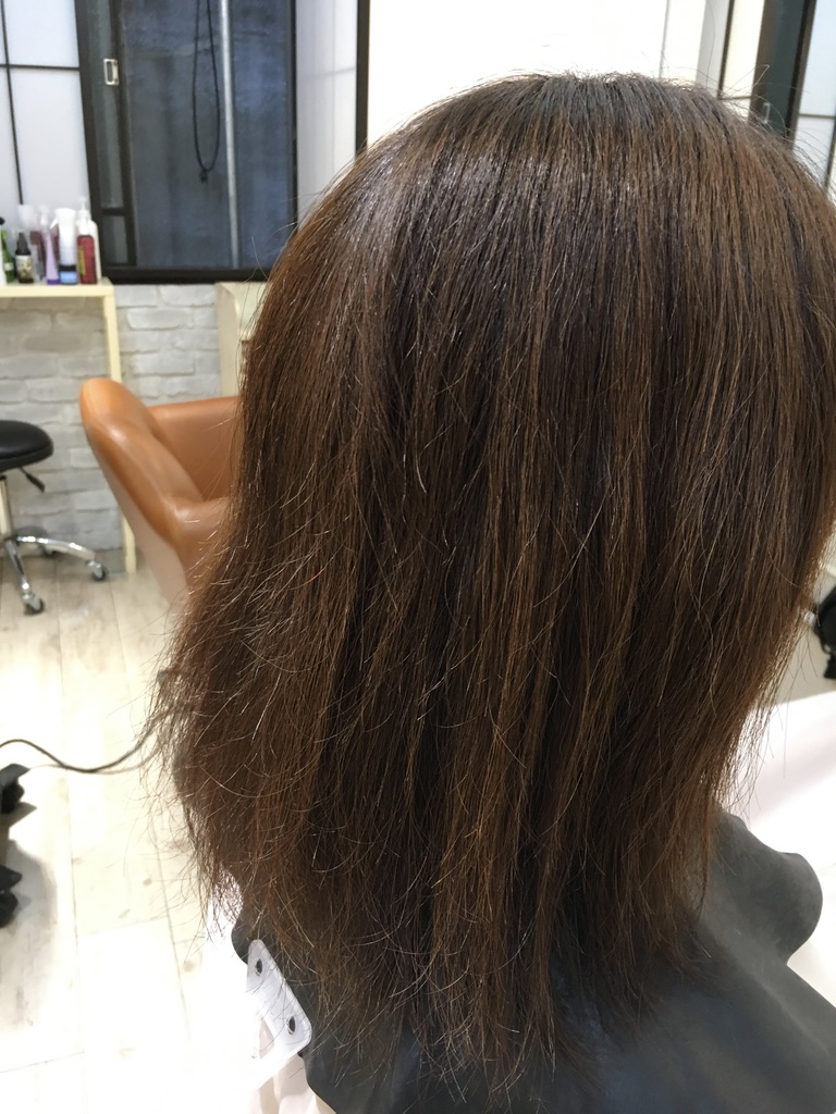 広がる 髪の毛 【2022年最新版】髪が広がる悩みを解決する5つの方法。｜美髪トリートメント